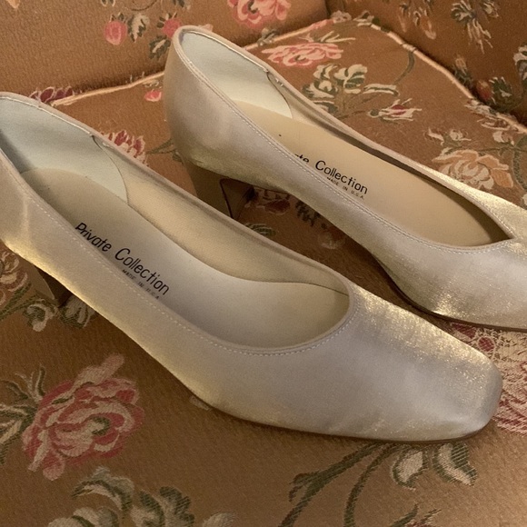 🤎Vintage gold block heels - Picture 3 of 4